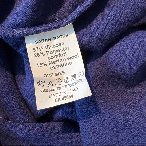 Sarah Pacini Blue and Black Tunic-Style Sweater O/S - Picture 8 of 8